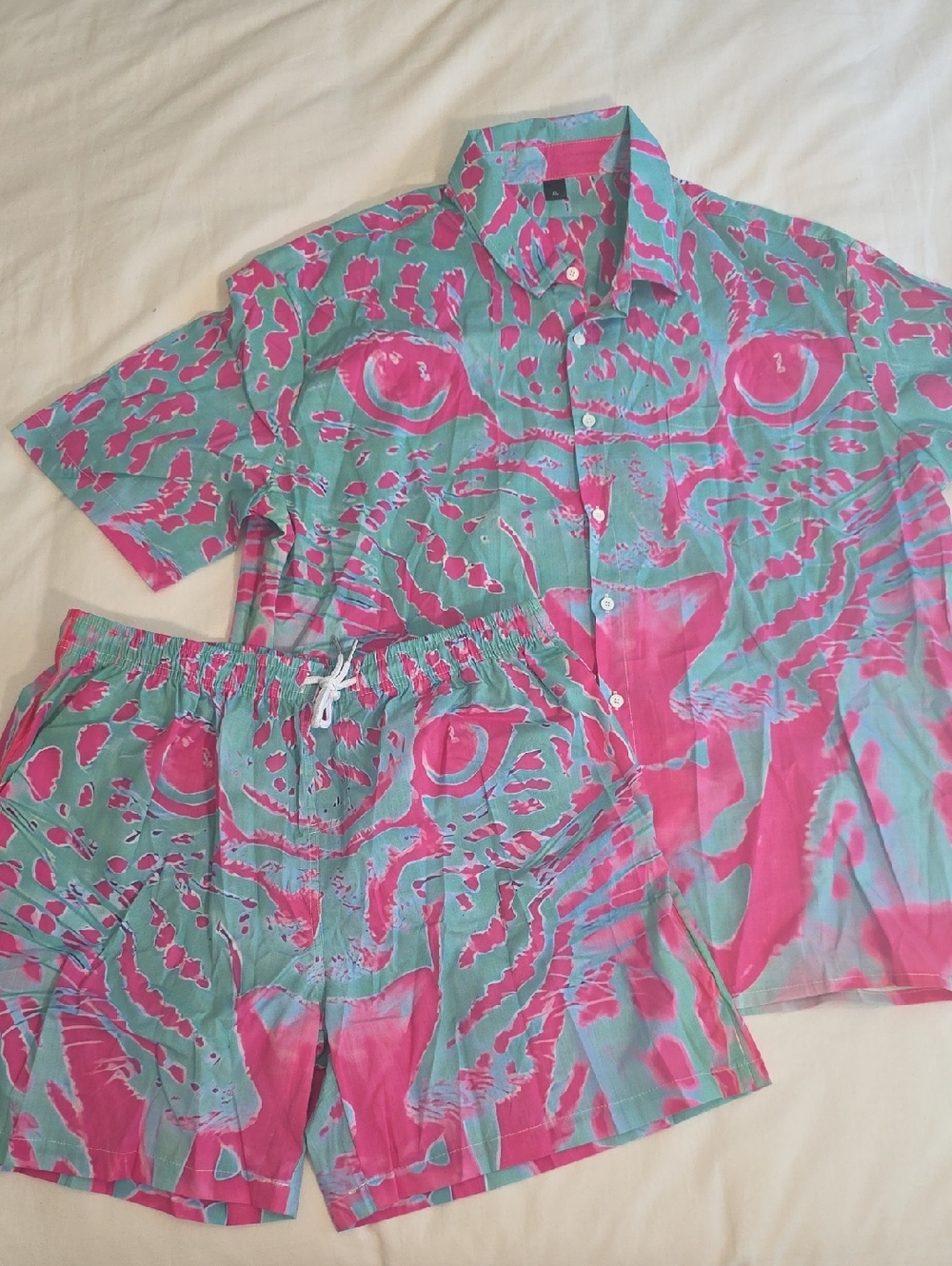 Classy Outlaw Neon Tiger Button Up Shirt & short Set XL/L, NWT